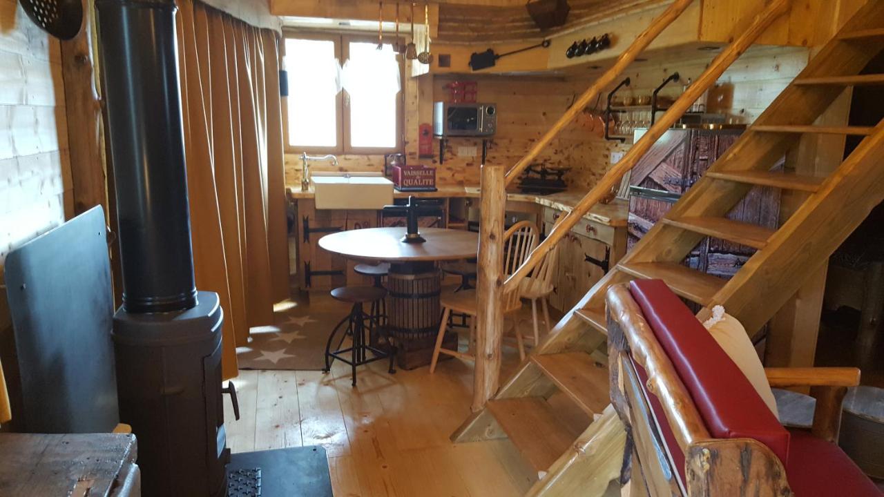 Etangs Du Moulin Hotel Suzy ภายนอก รูปภาพ